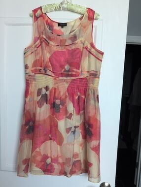 Tahari Floral watercolors Salmon,  Pink & Cream Sleeveless Dress, Size 14